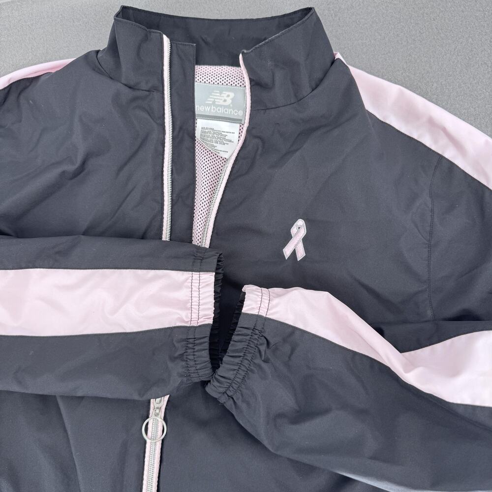 New Balance Windbreaker Jacket Womens Medium Pink Ribbon Full Zip Running